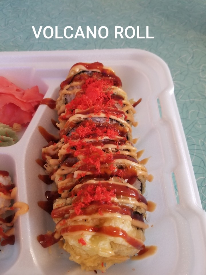 Volcano Roll (crispy flash fried w/ tuna crabstick,cucumber)