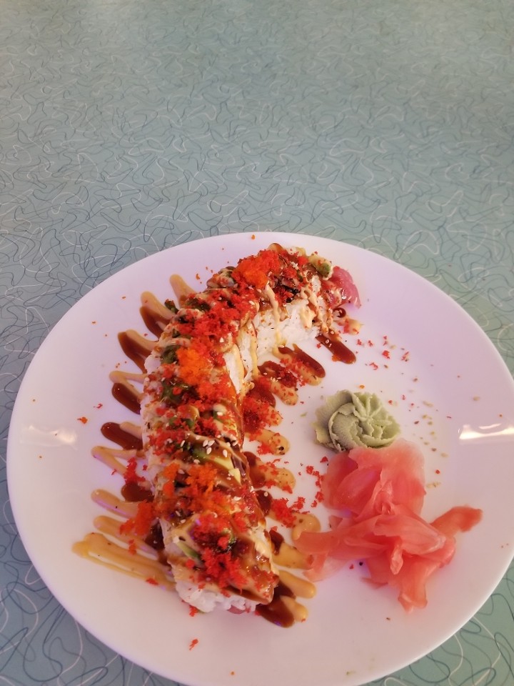 Dragon & Phoenix Roll (spicy tuna inside & fresh salmon outside)
