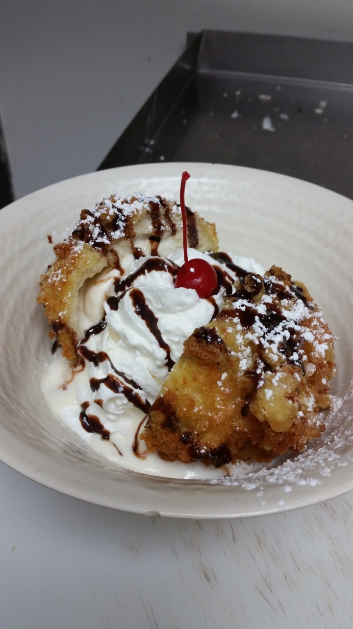 Fried Ice Cream ( crispy hot/cold recomended to eat immediately)