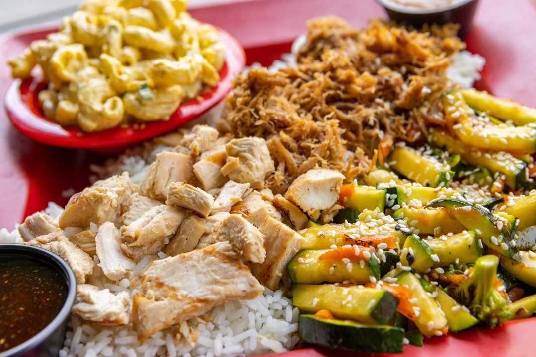 Chicken & Luau Pulled Pork Platter