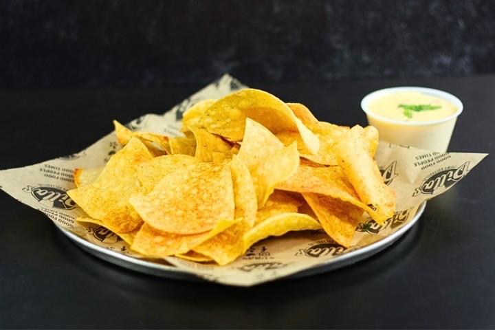 Hatch Queso & Chips (Med)