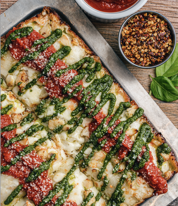 "Chicken Pesto" PIZZA