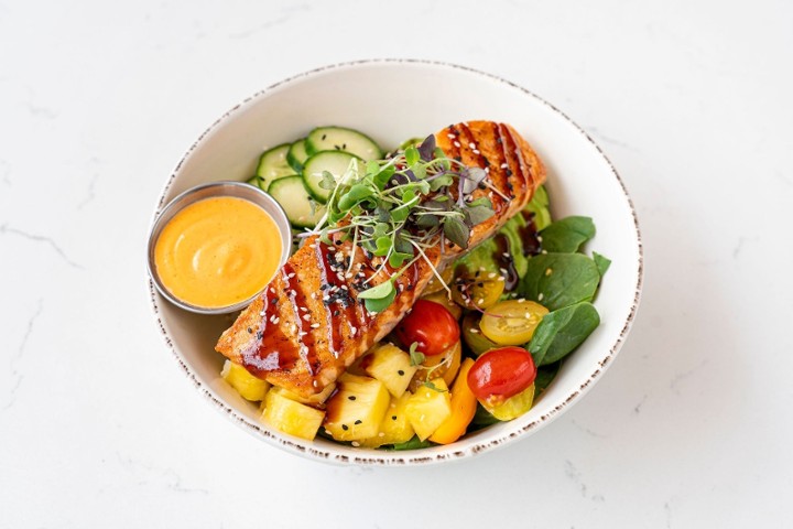 SPICY SALMON BOWL.