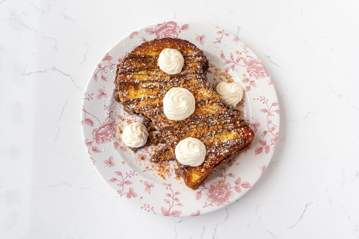 STUFFED NUTELLA FRENCH TOAST.