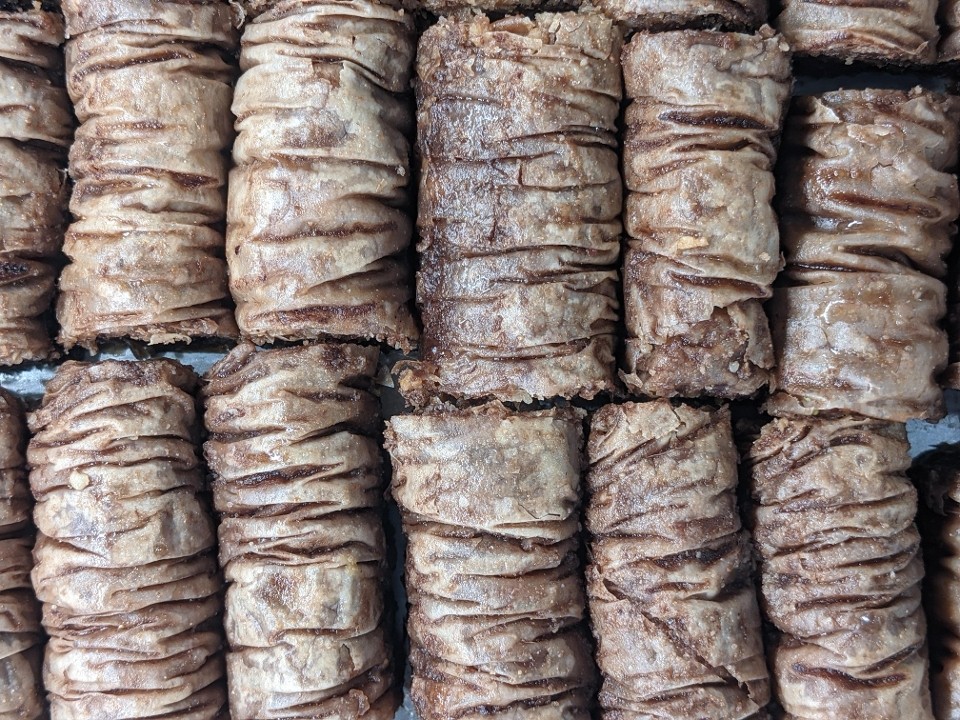 Nutella Roll Baklava