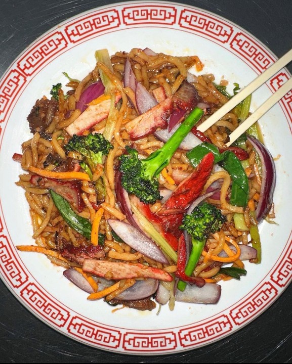 Spicy Garlic Lo Mein