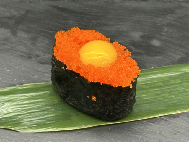 Masago W/Quail Gunkan