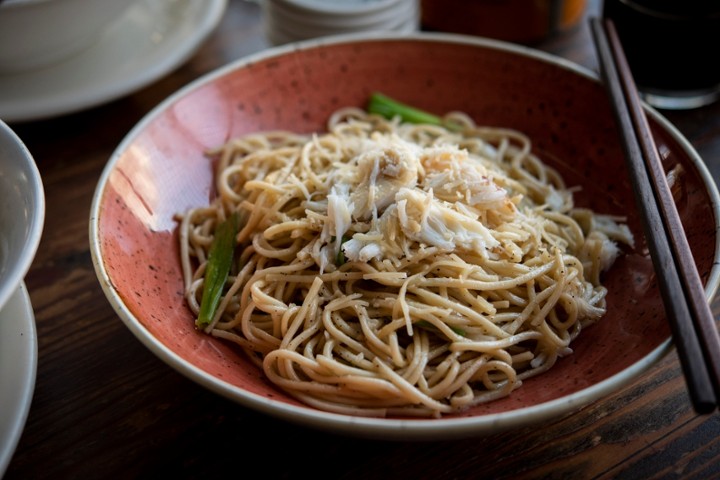 Garlic Crab Noodles