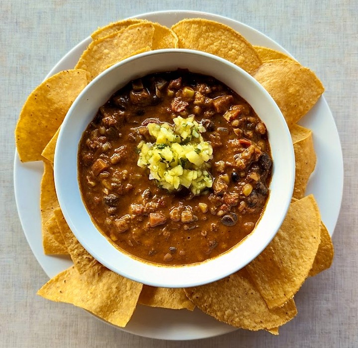 Vegan Chili & Chips