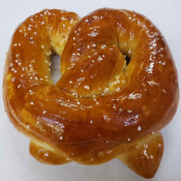 Buttery Soft Pretzel - Salted