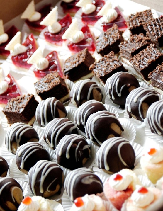 Assorted bite size desserts (chef's choice) - by the dozen