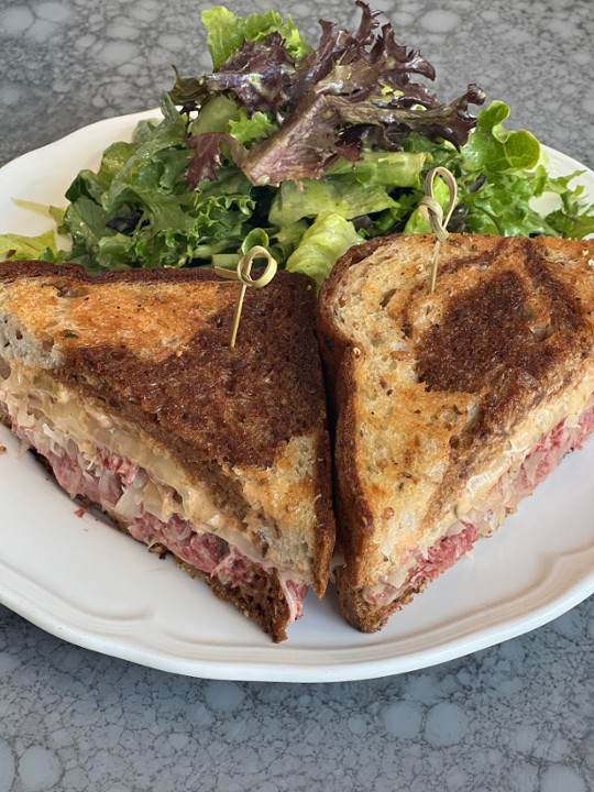 Corned Beef Reuben