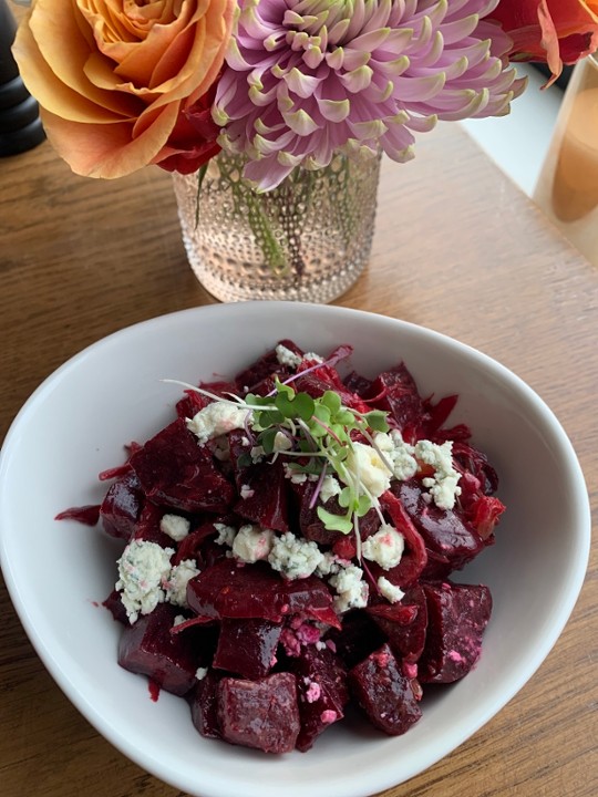 Beet Salad with Blue Cheese (GF)