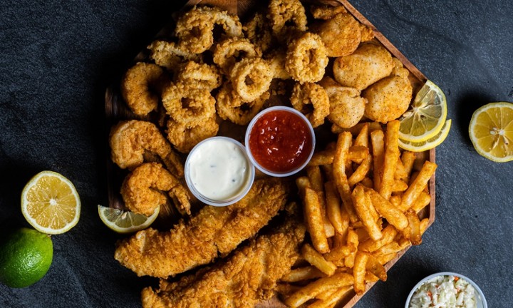 Large Whole Lotta Fried Basket