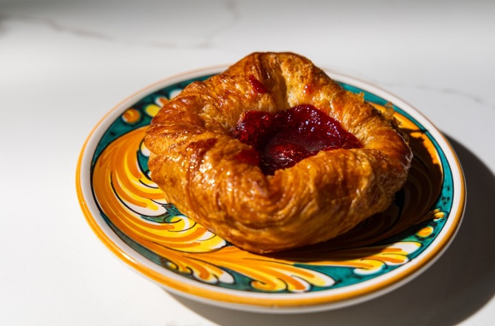 RASPBERRY DANISH