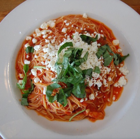 Gluten-Free Spaghetti with Goat Cheese & Marinara