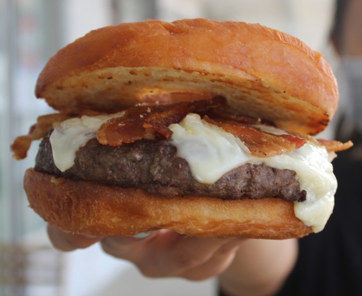 Donut Cheeseburger