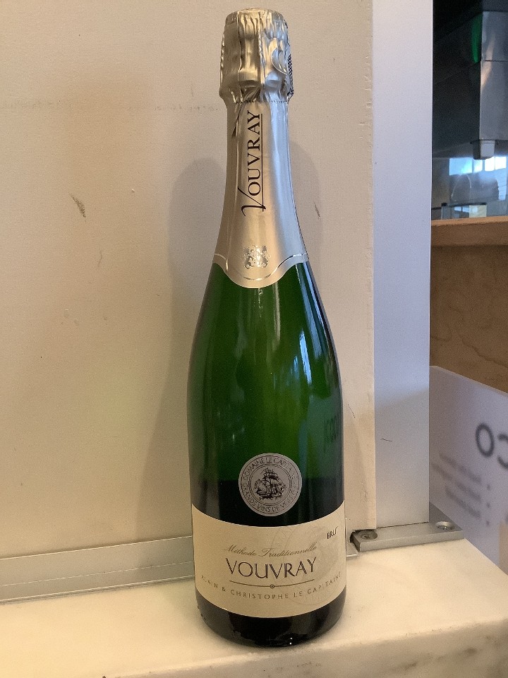 Le Capitaine Sparkling Vouvray (Wine To Go)