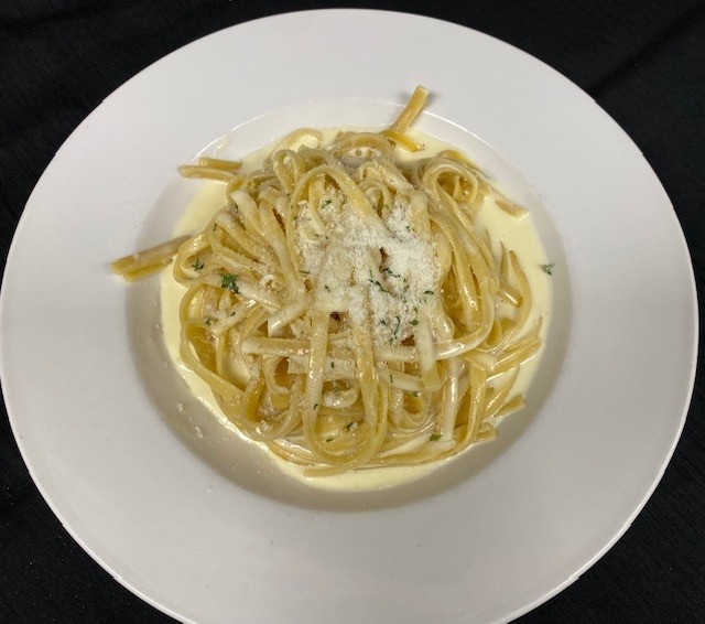 Fettuccine Alfredo