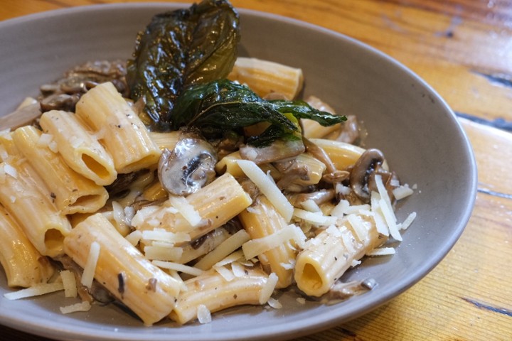 Rigatoni w/ Forest Mushrooms