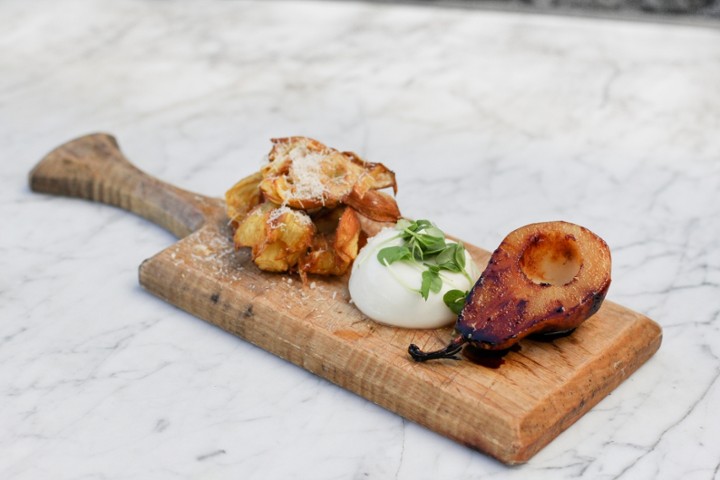 Burrata & Pear w/ Fried Artichoke