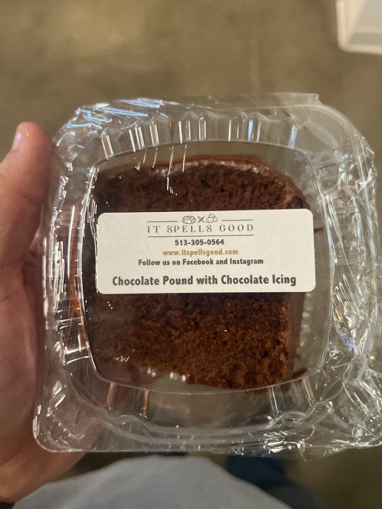 It Spells Good- Chocolate Pound Cake