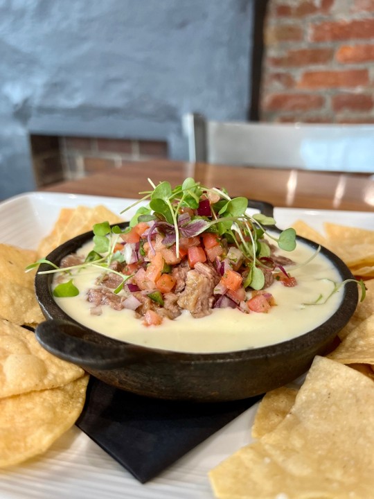 Brisket & Queso