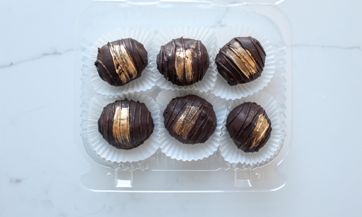 Flourless Chocolate Truffles (1/2 dozen)