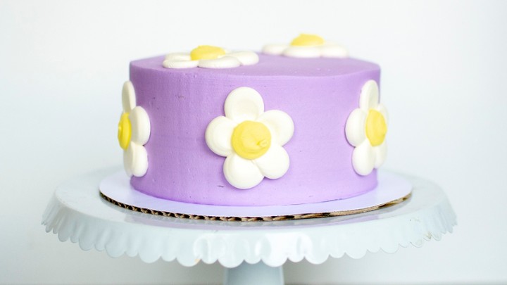 Daisy Cake