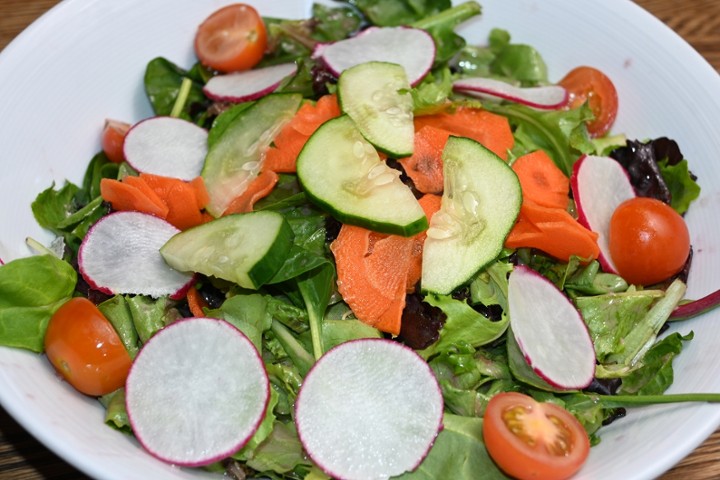 Mixed Green Salad