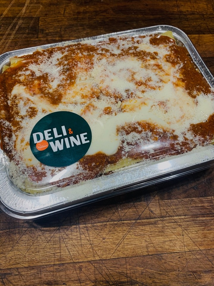 Lasagna Bolognese (feeds 4)