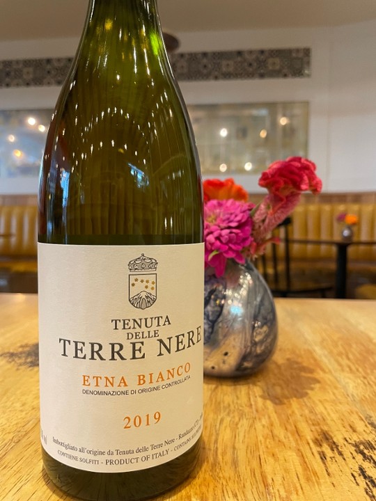 Tenuta Delle Terre Nerre Etna Bianco