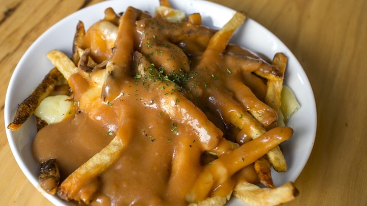 BOWL | * Poutine