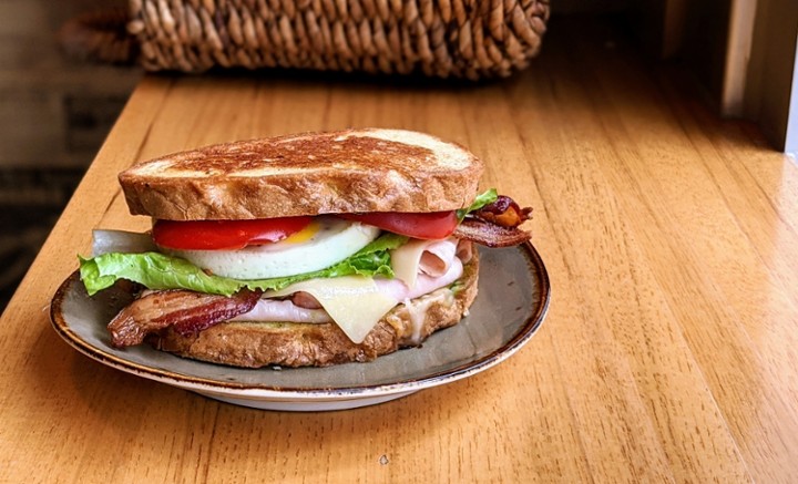 Signature Breakfast TBLT *