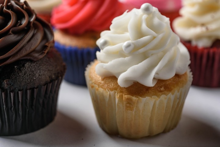 Wedding Cake cupcake