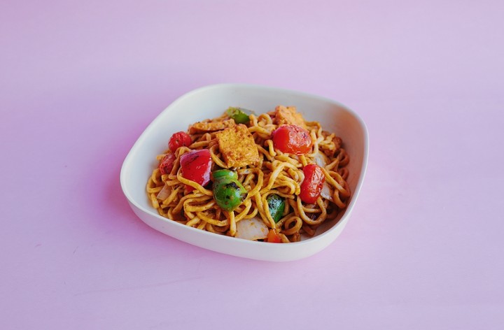 Tomato Garlic Chow Mein