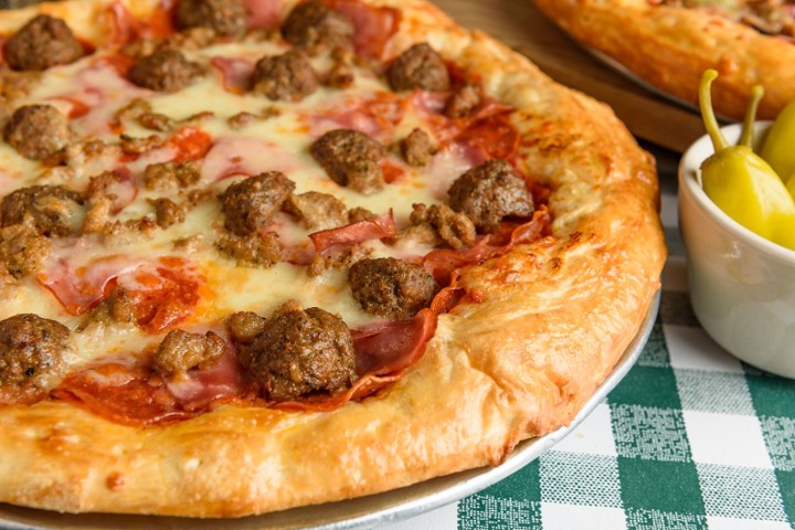 Pizza / Meat Feast 16 in