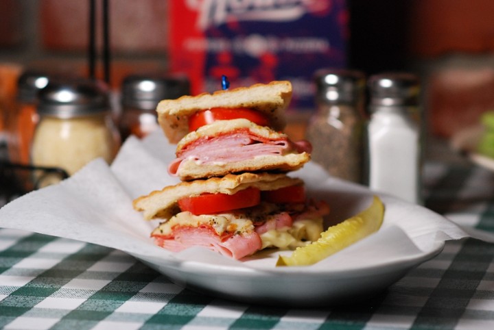 Sandwich / Pressed The Italiano
