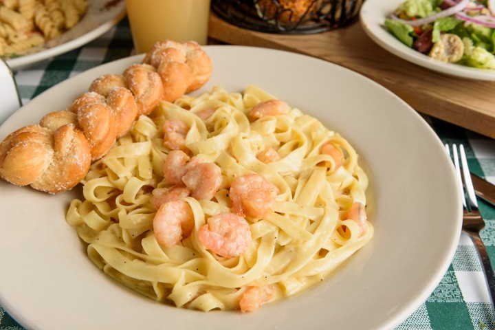 Half Shrimp Fettuccine Pasta