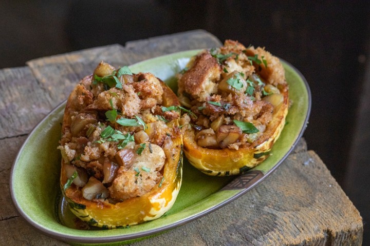 stuffed delicata squash (vegan)