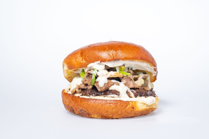 PHILLY CHEESESTEAK BURGER