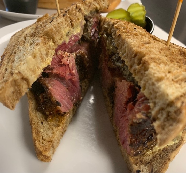 Hot Pastrami Sandwich