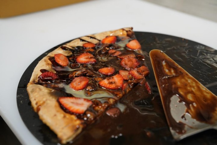 Nutella & Morango Pizza