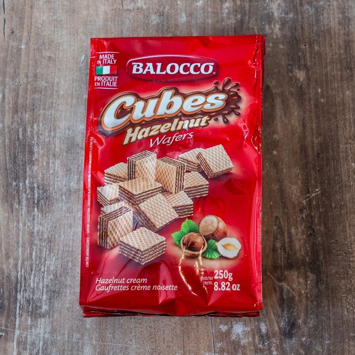Balocco Cubes Hazelnut Wafers