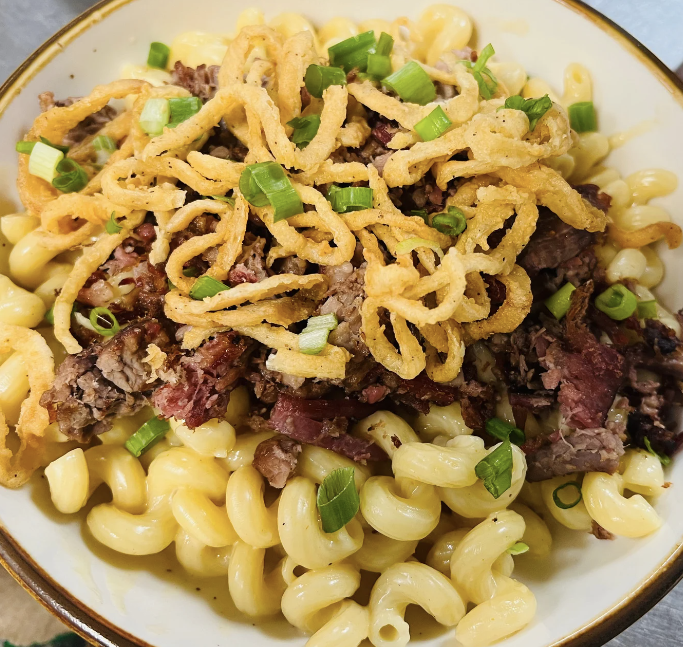 SMOKED BRISKET MAC