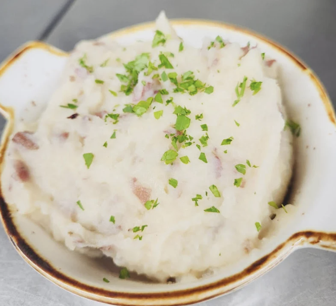 ROASTED GARLIC MASHED