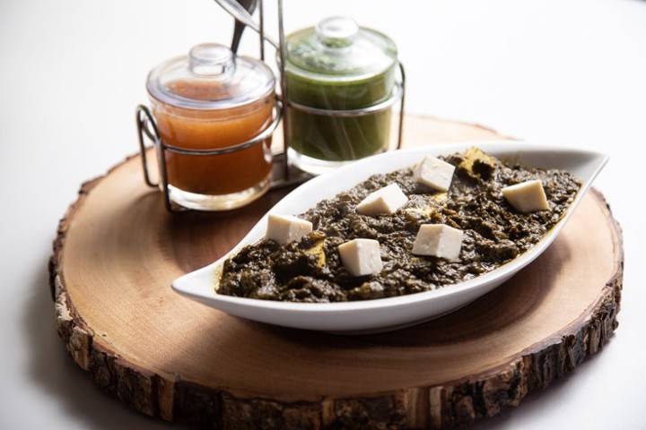 29 Saag Paneer