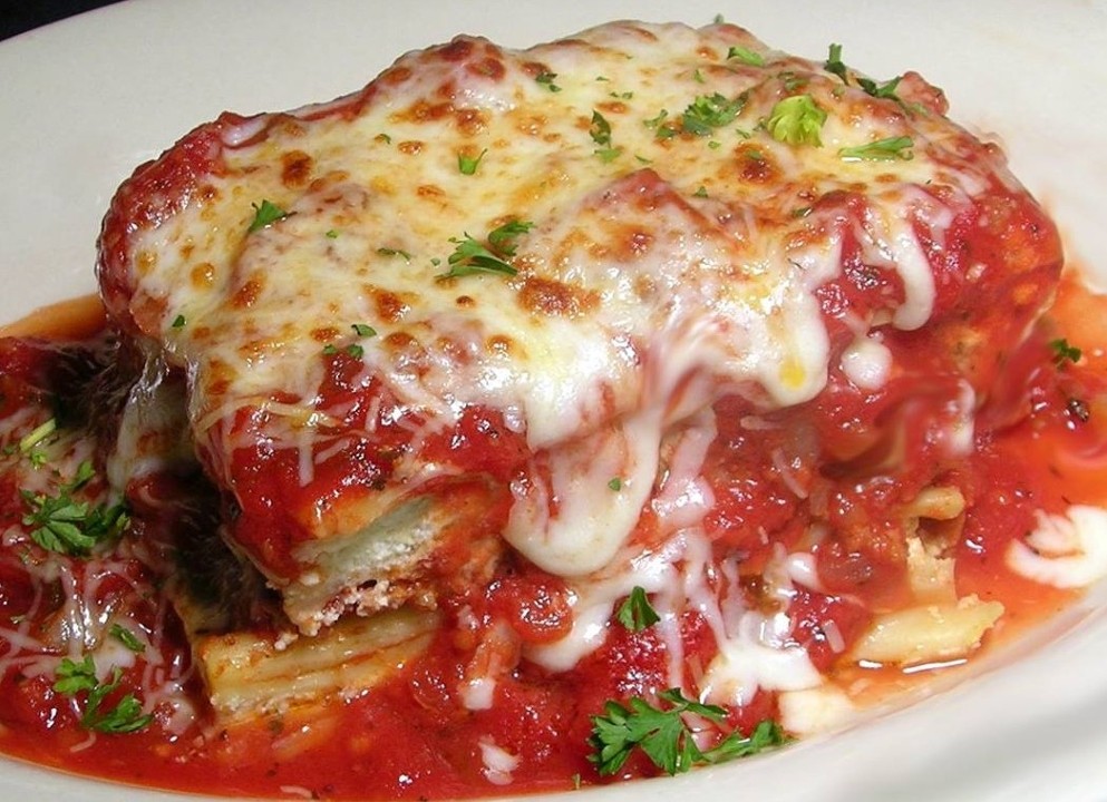 Deep Dish Lasagna*