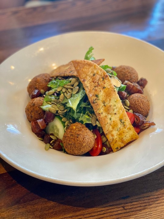 Falafel Salad