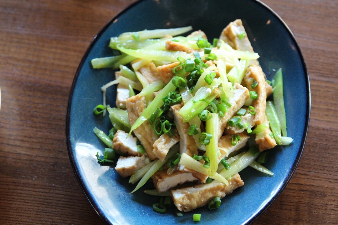 Tofu with Chinese Celery (GF)
